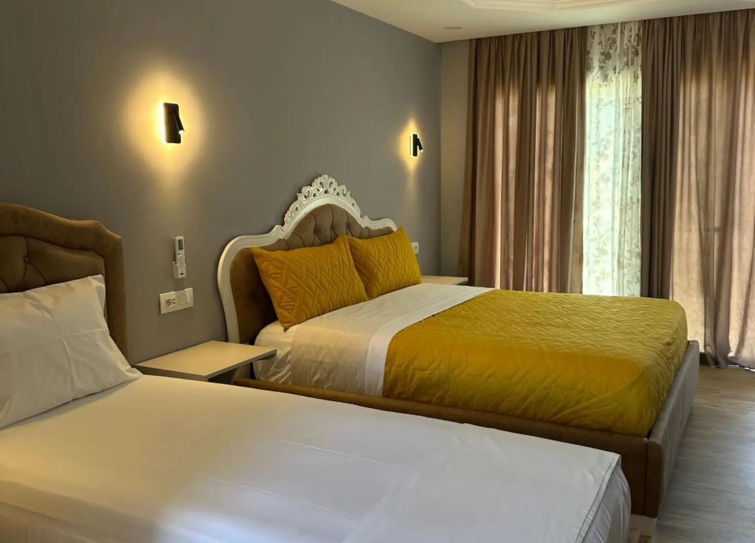Sea Breeze Suites Himare 0*,  Albania